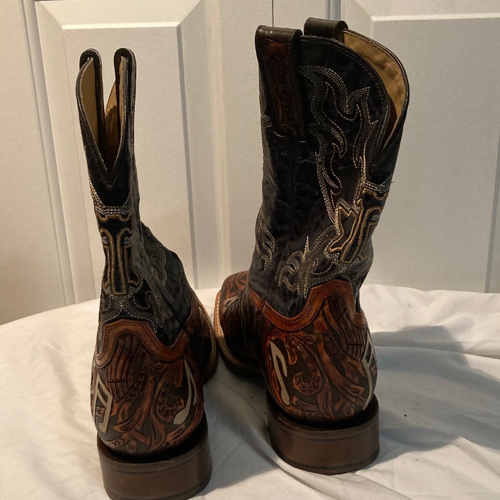 Tin Haul Men's Western Boots - Brown and Black with Cream Accents - Picture 5 of 10